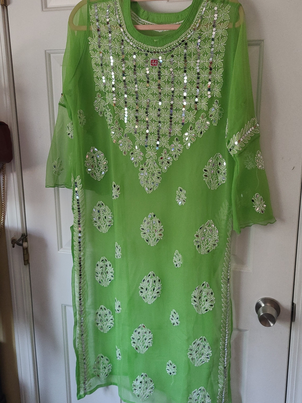 New Embroidered Green Women's Indian chikankari kurta with Mirror Accents Sz Xl
